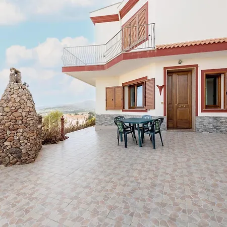 Διαμέρισμα With Large Private Outdoor Space And Parking Castelsardo