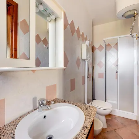 Appartamento With Large Private Outdoor Space And Parking Castelsardo